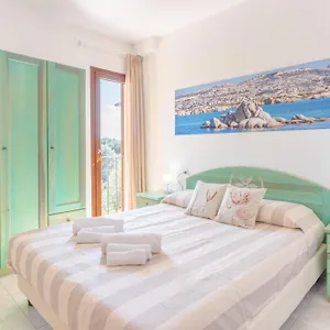 *** Aparthotel Le Maree Italy